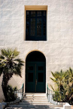 simsearch:625-00805493,k - Arched doorway in a stucco building, San Diego, California, USA Stock Photo - Premium Royalty-Free, Code: 625-00805476