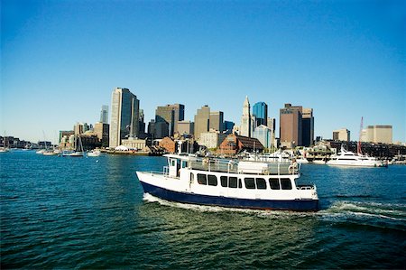 simsearch:6105-05396799,k - Passenger ships in the river, Boston Harbor Stock Photo - Premium Royalty-Free, Code: 625-00805856