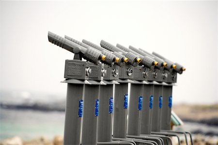 Side profile of telescopes on the beach, California, USA Stock Photo - Premium Royalty-Free, Code: 625-00806088