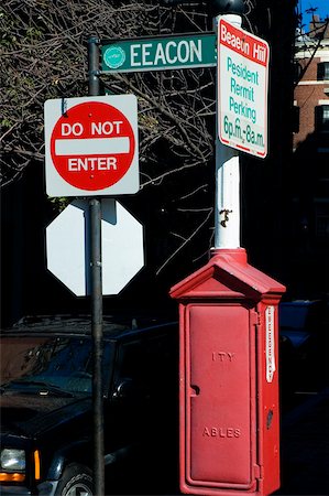 Close-up of sign boards, Beacon Hill, Boston, Massachusetts, USA Stock Photo - Premium Royalty-Free, Code: 625-00806336