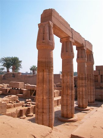 simsearch:625-00806507,k - Old ruins of a temple, Temples Of Karnak, Luxor, Egypt Foto de stock - Sin royalties Premium, Código: 625-00806487