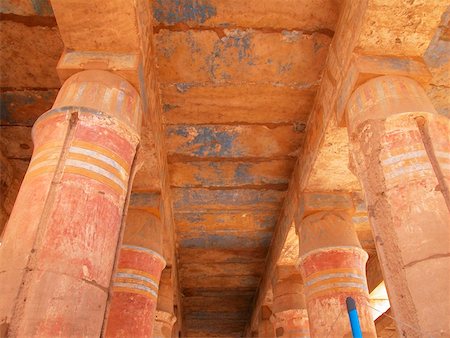 simsearch:625-00806507,k - Columns supporting the roof of a temple, Temples Of Karnak, Luxor, Egypt Foto de stock - Sin royalties Premium, Código: 625-00806517