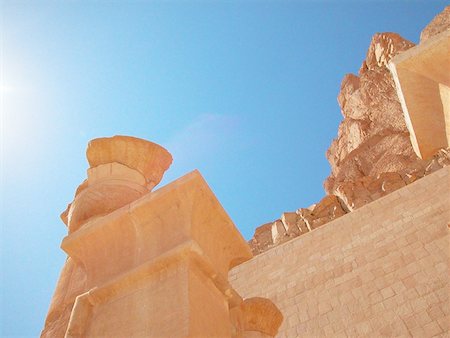 simsearch:625-00806507,k - Low angle view of a pedestal along with a column, Egypt Foto de stock - Sin royalties Premium, Código: 625-00806529