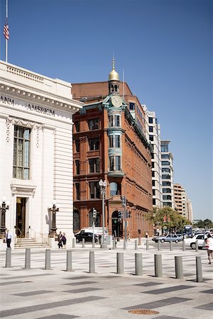 simsearch:625-00801693,k - Low angle view of buildings, Washington DC, USA Foto de stock - Sin royalties Premium, Código: 625-00806565