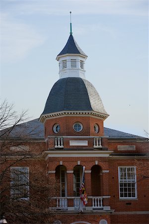 simsearch:625-00800903,k - Low angle view of a building, Annapolis, Maryland, USA Foto de stock - Royalty Free Premium, Número: 625-00800904