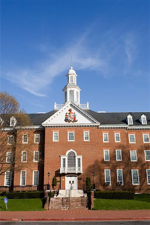 simsearch:625-00800903,k - Low angle view of a building, Annapolis, Maryland, USA Foto de stock - Royalty Free Premium, Número: 625-00800901