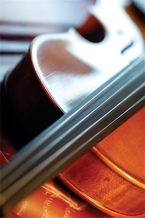 still life violin - Extreme close-up of violin Stock Photo - Premium Royalty-Free, Code: 625-00801787