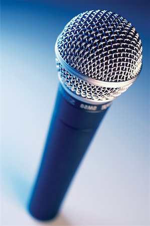 simsearch:625-00801801,k - Close-up of microphone Stock Photo - Premium Royalty-Free, Code: 625-00801914
