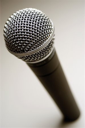 simsearch:625-00801801,k - Close-up of microphone Stock Photo - Premium Royalty-Free, Code: 625-00801925