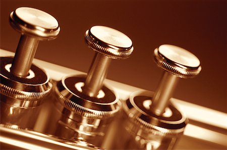 simsearch:625-00801801,k - Extreme close-up of trumpet keys Stock Photo - Premium Royalty-Free, Code: 625-00801933