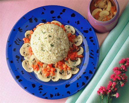 simsearch:625-00848877,k - High angle view of rice served with mushrooms Stock Photo - Premium Royalty-Free, Code: 625-00849002