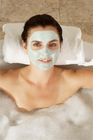 reclining bathing beauty - Portrait of a young woman in a bubble bath Stock Photo - Premium Royalty-Free, Code: 625-00841961