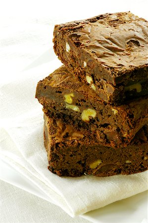 Close-up of a stack of brownies Foto de stock - Sin royalties Premium, Código: 625-00898854