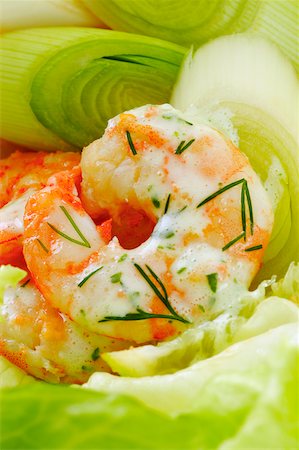 shrimp salad garnish - Close-up of shrimp and vegetable salad Stock Photo - Premium Royalty-Free, Code: 625-00898913