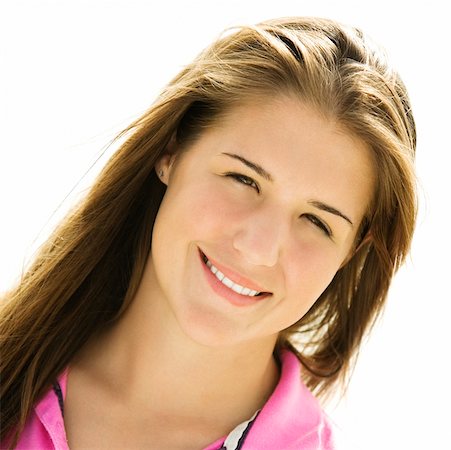 simsearch:625-00901126,k - Portrait of a teenage girl smiling Foto de stock - Sin royalties Premium, Código: 625-00899467