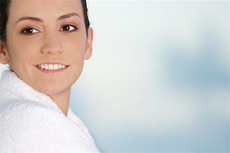 simsearch:625-01747375,k - Close-up of a young woman wrapped in a towel Stock Photo - Premium Royalty-Free, Code: 625-00899871