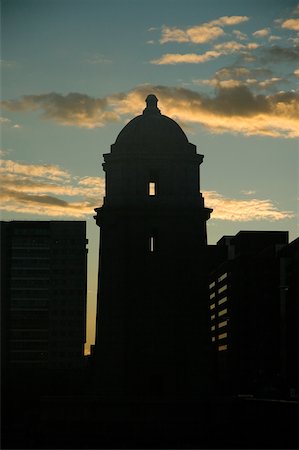 simsearch:625-00903296,k - Silhouette of buildings at night, Boston, Massachusetts, USA Foto de stock - Sin royalties Premium, Código: 625-00903309