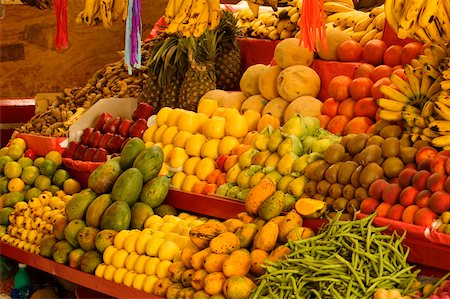 simsearch:625-02266169,k - Fruits and vegetables at a market stall, Mexico Stock Photo - Premium Royalty-Free, Code: 625-00903445
