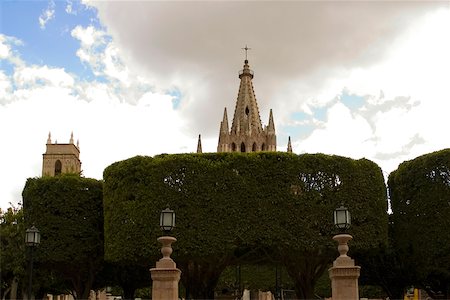 simsearch:625-00903447,k - Low Angle View einer Kathedrale, die Kirche La Parroquia De San Miguel Arcangel, San Miguel De Allende, Guanajuato, Mexiko Stockbilder - Premium RF Lizenzfrei, Bildnummer: 625-00903472