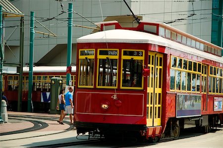 Téléphérique sur la rue, la Nouvelle-Orléans, Louisiane, Etats-Unis Photographie de stock - Premium Libres de Droits, Code: 625-00903503