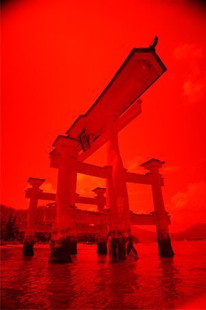 Low angle view of a gate, Shrine Gate, Miyajima, Japan Stock Photo - Premium Royalty-Free, Code: 625-00903770