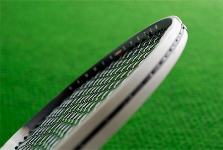 simsearch:625-01037863,k - Gros plan d'une raquette de tennis Photographie de stock - Premium Libres de Droits, Code: 625-01037855