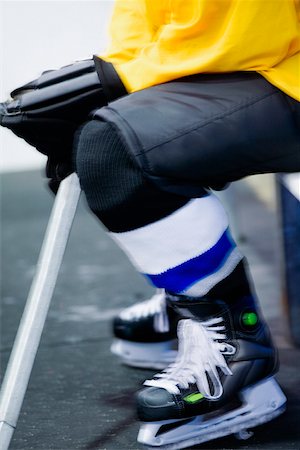 simsearch:625-01038051,k - Low section view of an ice hockey player in a uniform Stock Photo - Premium Royalty-Free, Code: 625-01038293
