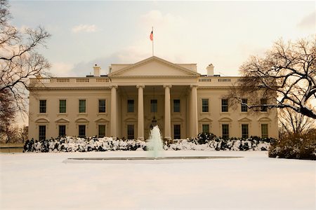 pediment - Facade of a government building, Washington DC, USA Stock Photo - Premium Royalty-Free, Code: 625-01038682