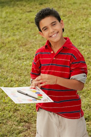 simsearch:625-01263529,k - Portrait of a boy smiling Foto de stock - Sin royalties Premium, Código: 625-01039422