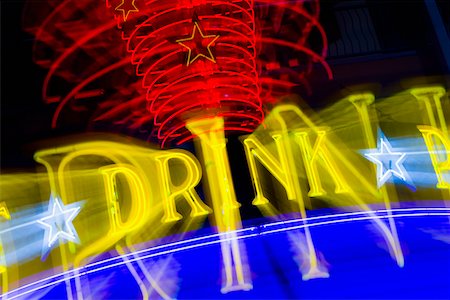 simsearch:625-01040230,k - Close-up of a glowing neon sign, Las Vegas, Nevada, USA Foto de stock - Sin royalties Premium, Código: 625-01040241