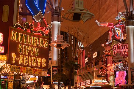 fremont street - Information board in a casino, Las Vegas, Nevada, USA Foto de stock - Royalty Free Premium, Número: 625-01040270