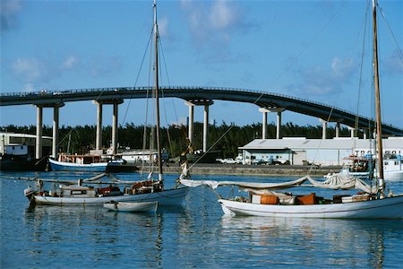 simsearch:625-01041156,k - Side view of boats at a harbor on a sunny day, Bahamas Foto de stock - Sin royalties Premium, Código: 625-01040334