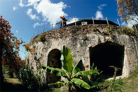 Vue de l'angle faible d'un vieux fort, Saint-Jean, Iles vierges Photographie de stock - Premium Libres de Droits, Code: 625-01041103