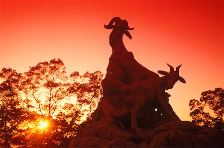 simsearch:625-01094319,k - Silhouette of a sculpture, China Stock Photo - Premium Royalty-Free, Code: 625-01094319