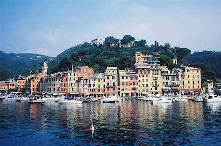 docked gondola buildings - Bâtiments au bord de mer, Italie Photographie de stock - Premium Libres de Droits, Code: 625-01094547