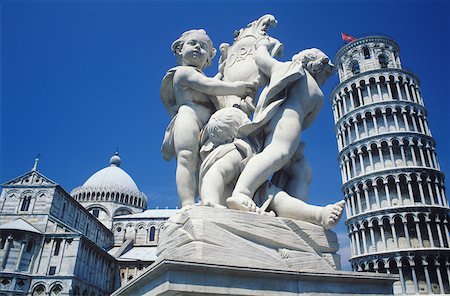 simsearch:625-02928301,k - Statue devant une tour, la tour penchée de Pise, Pisa, Italie Photographie de stock - Premium Libres de Droits, Code: 625-01094558