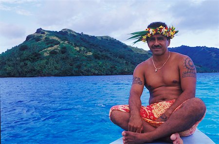 simsearch:625-01094790,k - Nahaufnahme eines jungen Mannes sitzen auf des Schiffes Bogen, Hawaii, USA Stockbilder - Premium RF Lizenzfrei, Bildnummer: 625-01094754