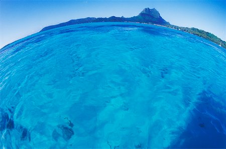 fisheye view - Panoramic view of the ocean, Hawaii, USA Stock Photo - Premium Royalty-Free, Code: 625-01094812