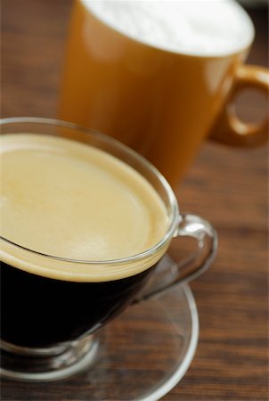 simsearch:625-01095569,k - Close-up of a cup of black coffee Foto de stock - Sin royalties Premium, Código: 625-01095679