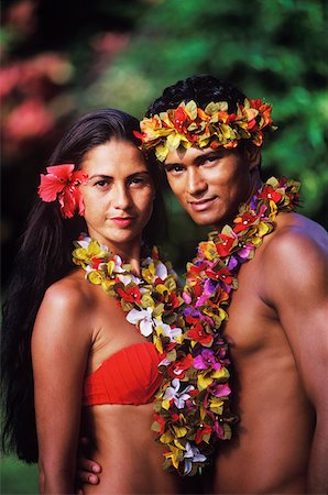 Portrait d'un jeune couple debout ensemble, Hawaii, USA Photographie de stock - Premium Libres de Droits, Code: 625-01098479