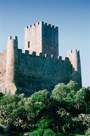simsearch:625-02928762,k - Flachwinkelansicht von einer Burg, Festung Almoural, Portugal Stockbilder - Premium RF Lizenzfrei, Bildnummer: 625-01098630