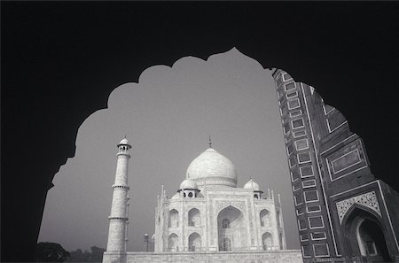 simsearch:625-01093095,k - Facade of a monument, Taj Mahal, Agra, Uttar Pradesh, India Foto de stock - Sin royalties Premium, Código: 625-01092161
