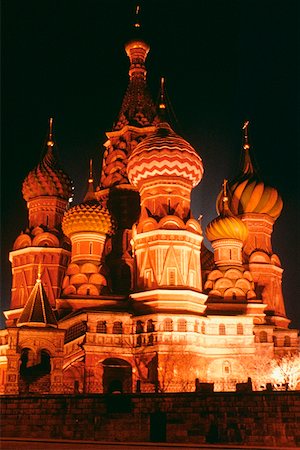 simsearch:841-03029087,k - Low angle view of a cathedral lit up at night, St. Basil's Cathedral, Red Square, Moscow, Russia Stock Photo - Premium Royalty-Free, Code: 625-01249618