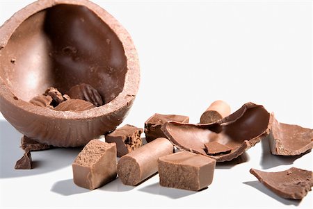 Gros plan de brisures de chocolat Photographie de stock - Premium Libres de Droits, Code: 625-01249784
