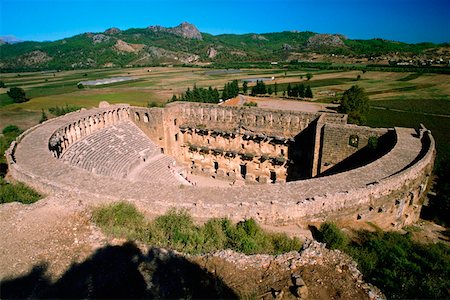 simsearch:625-02928793,k - High angle view of an old ruins of an amphitheater, Aspendos, Turkey Stock Photo - Premium Royalty-Free, Code: 625-01250366