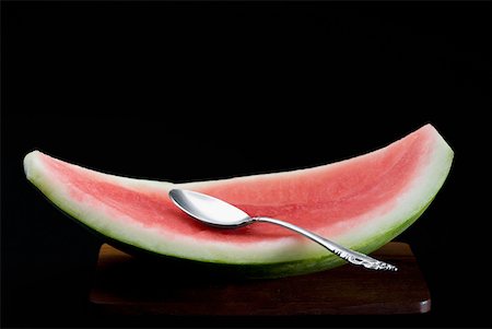 simsearch:625-01252133,k - Close-up of a spoon on water melon Stock Photo - Premium Royalty-Free, Code: 625-01251265