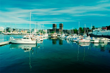 Boats moored at a harbor, Oslo, Norway Stock Photo - Premium Royalty-Free, Code: 625-01252476