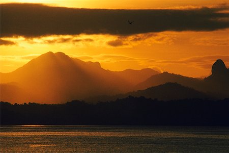 simsearch:625-01251598,k - Hill at dusk, Suva, Fiji Foto de stock - Royalty Free Premium, Número: 625-01252563