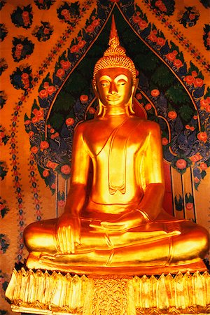 simsearch:625-01752980,k - Close-up of a statue of Buddha in a temple, Wat Arun, Bangkok, Thailand Foto de stock - Royalty Free Premium, Número: 625-01264008