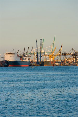 Cranes at a port Stock Photo - Premium Royalty-Free, Code: 625-01264979
